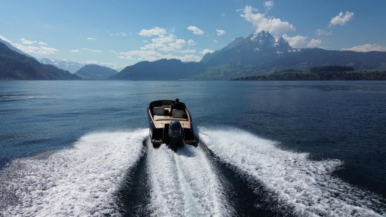 Flying Shark 5.7 Black