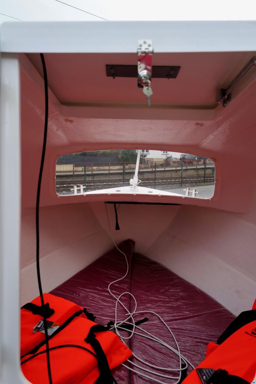 Interster Yachting - KOBUZ