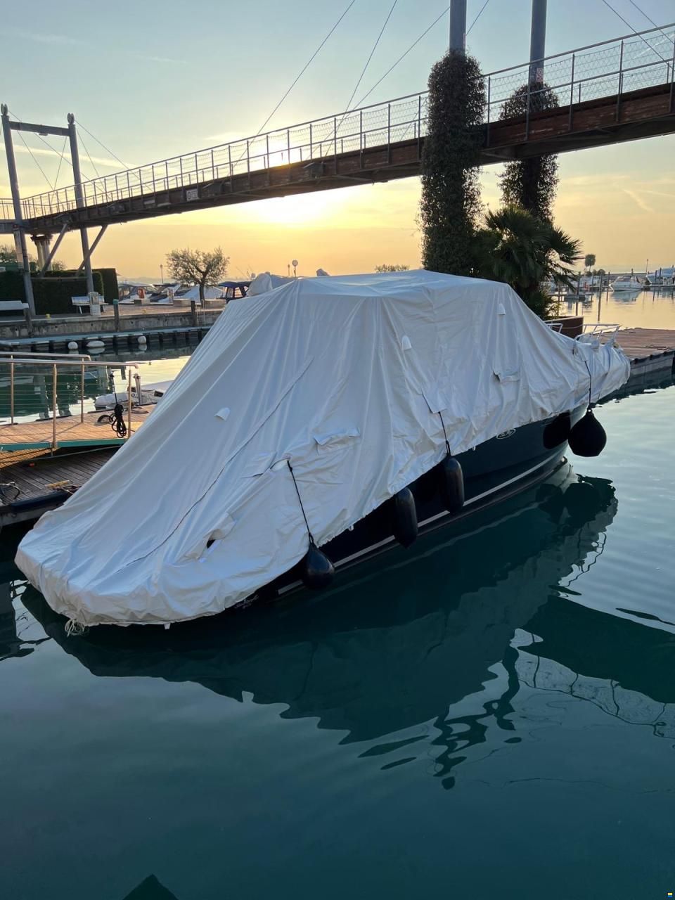 Sea Ray 320 Sundancer Coupe