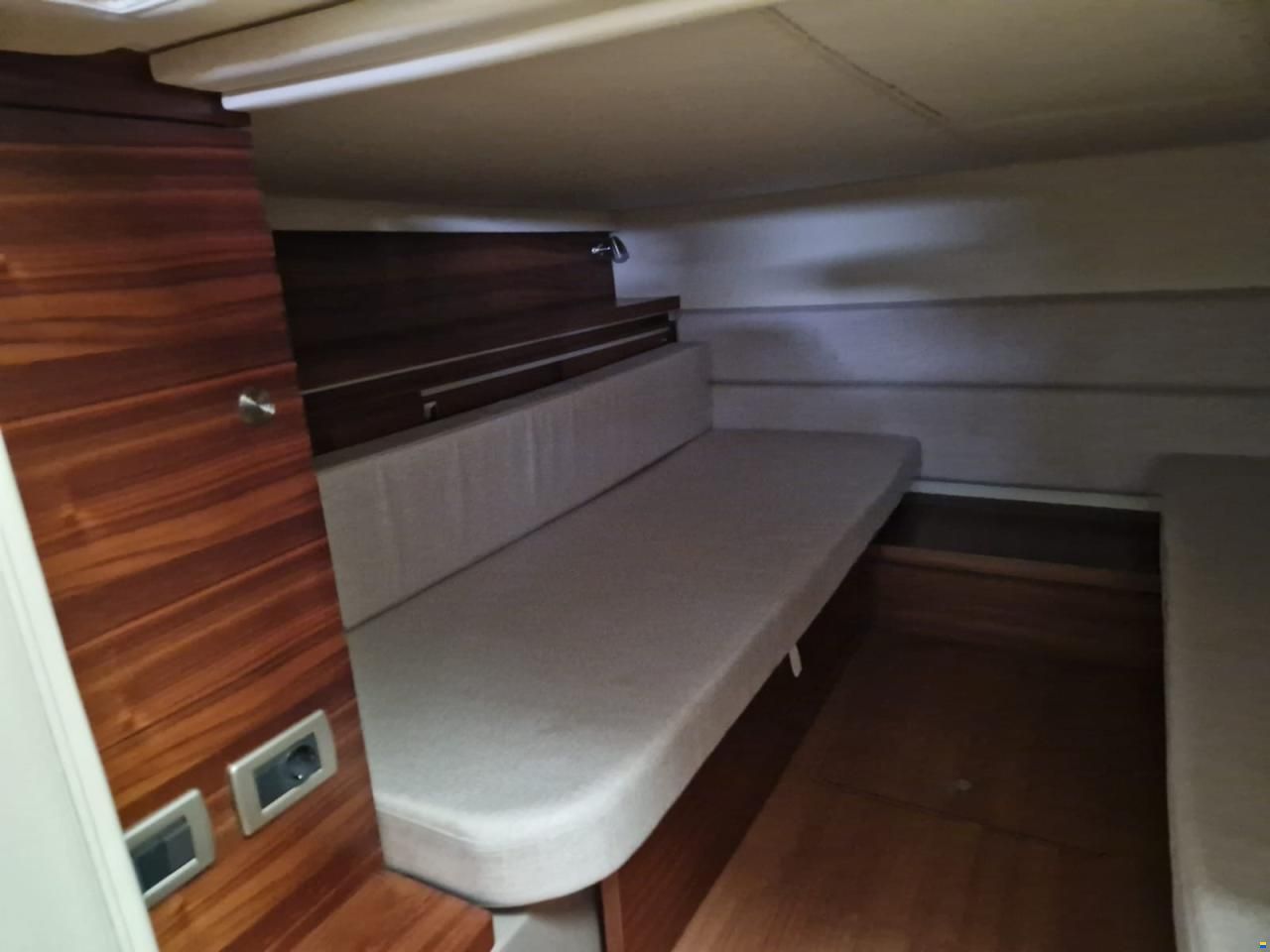 Sea Ray 320 Sundancer Coupe