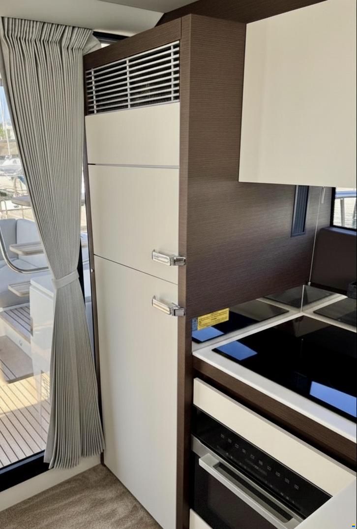 Prestige 520 FLY