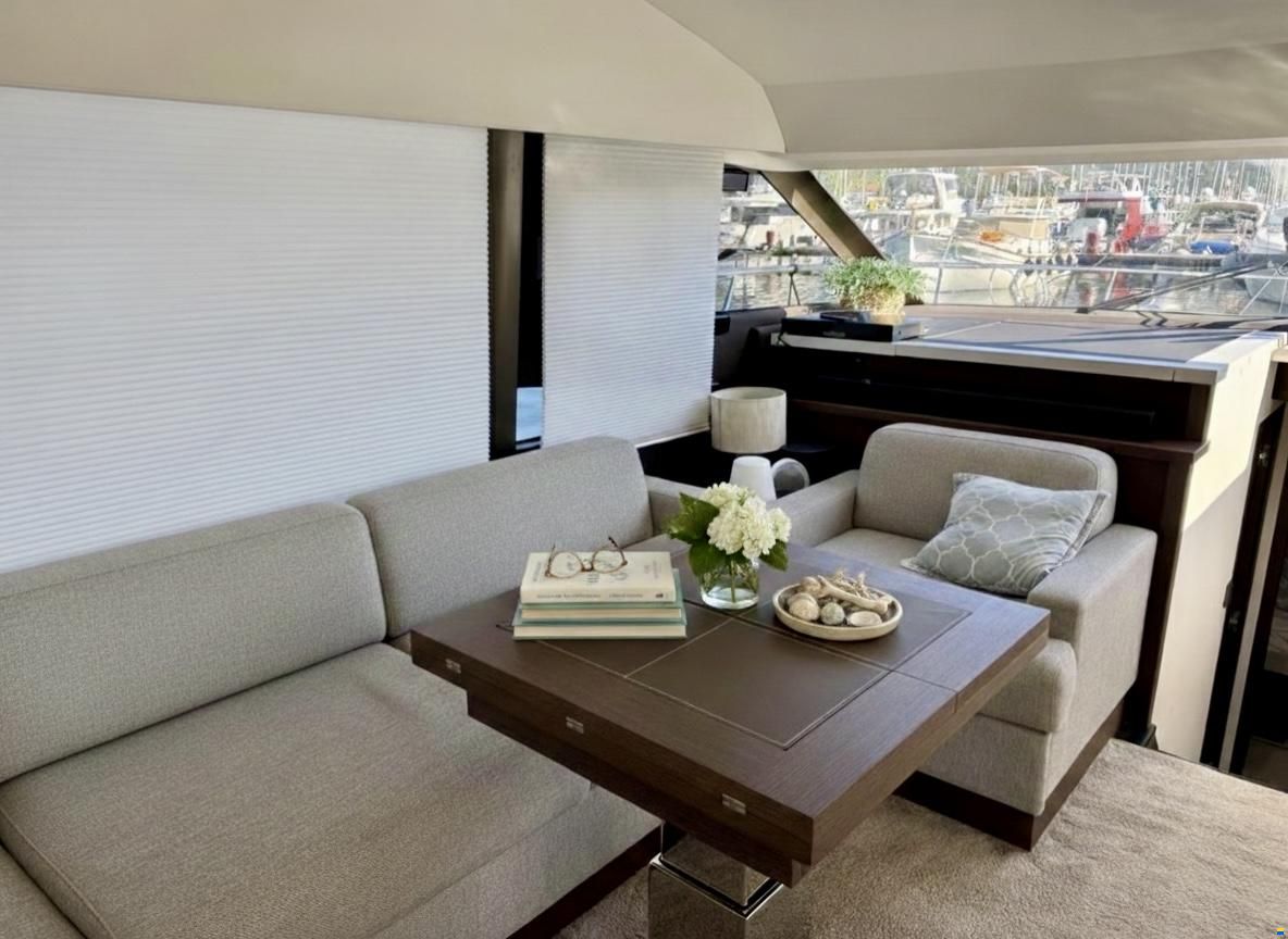 Prestige 520 FLY