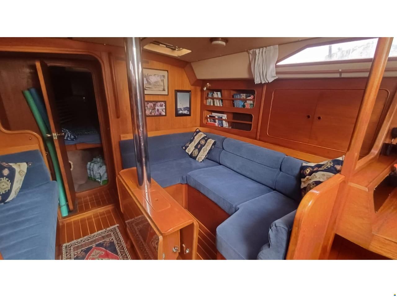 Moody 425