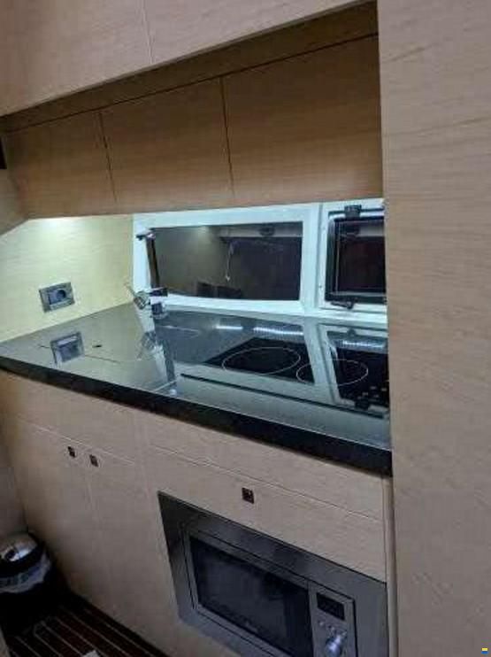 Galeon 390 HTC
