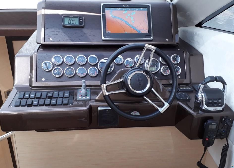 Galeon 390 HTC