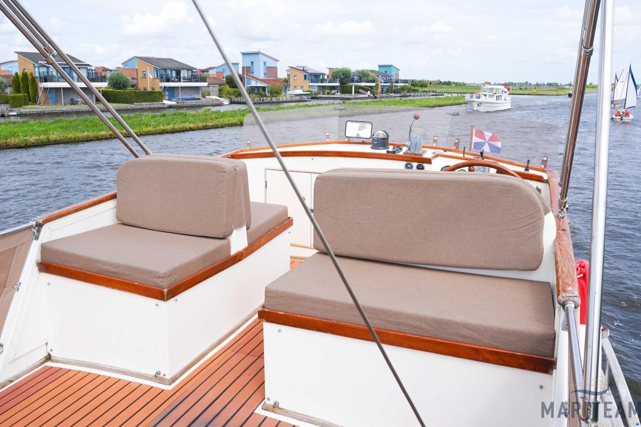 Grand Banks 32 Classic
