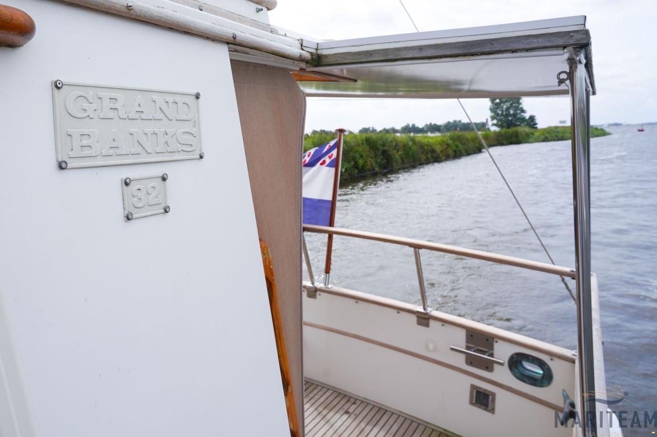 Grand Banks 32 Classic