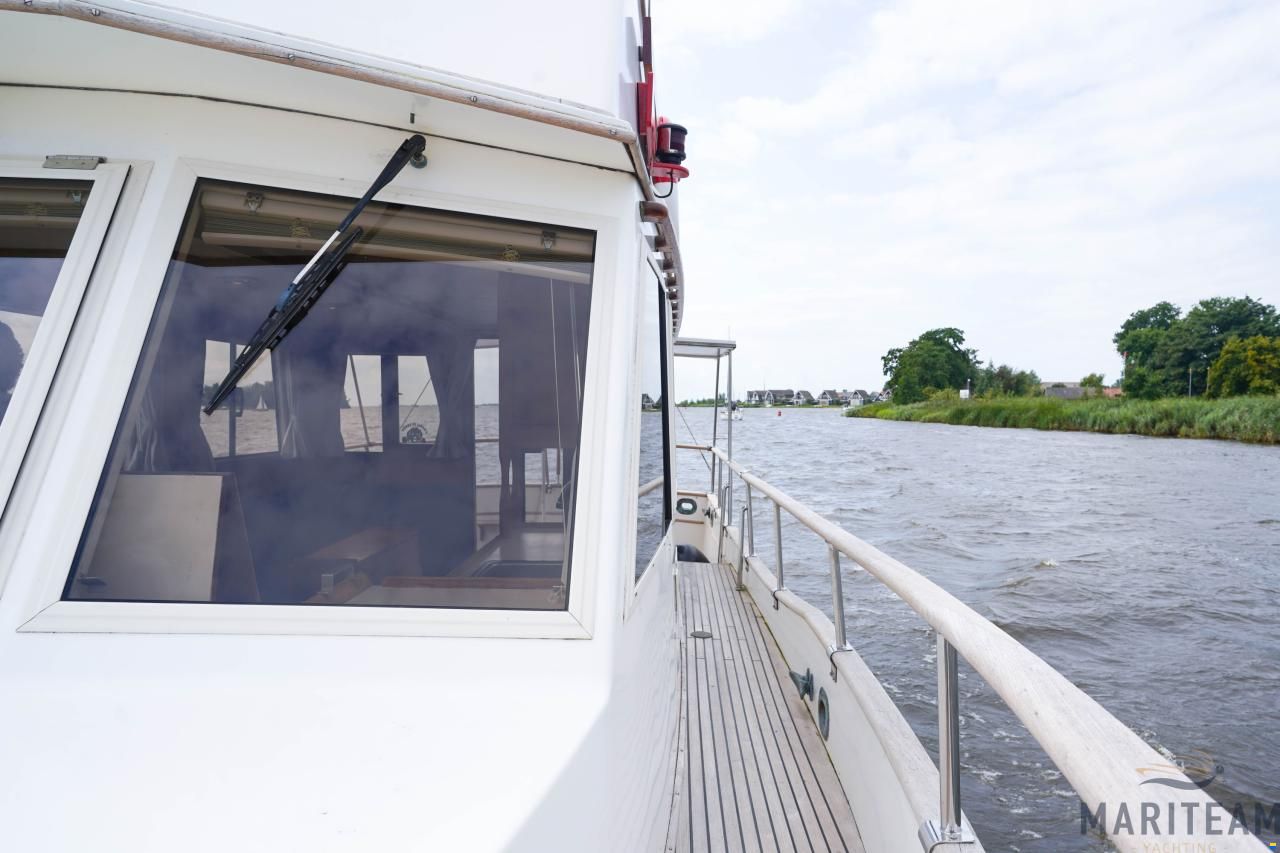 Grand Banks 32 Classic