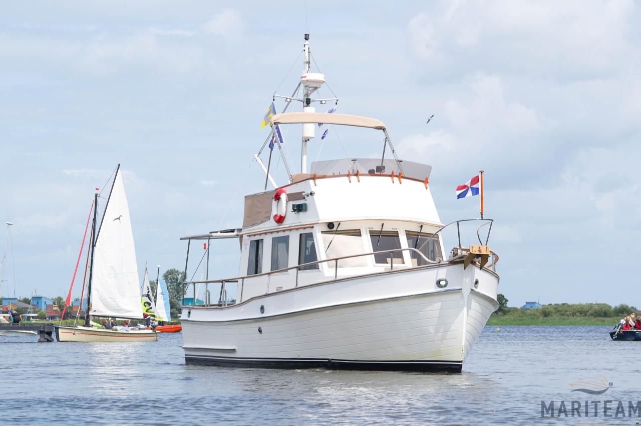Grand Banks 32 Classic
