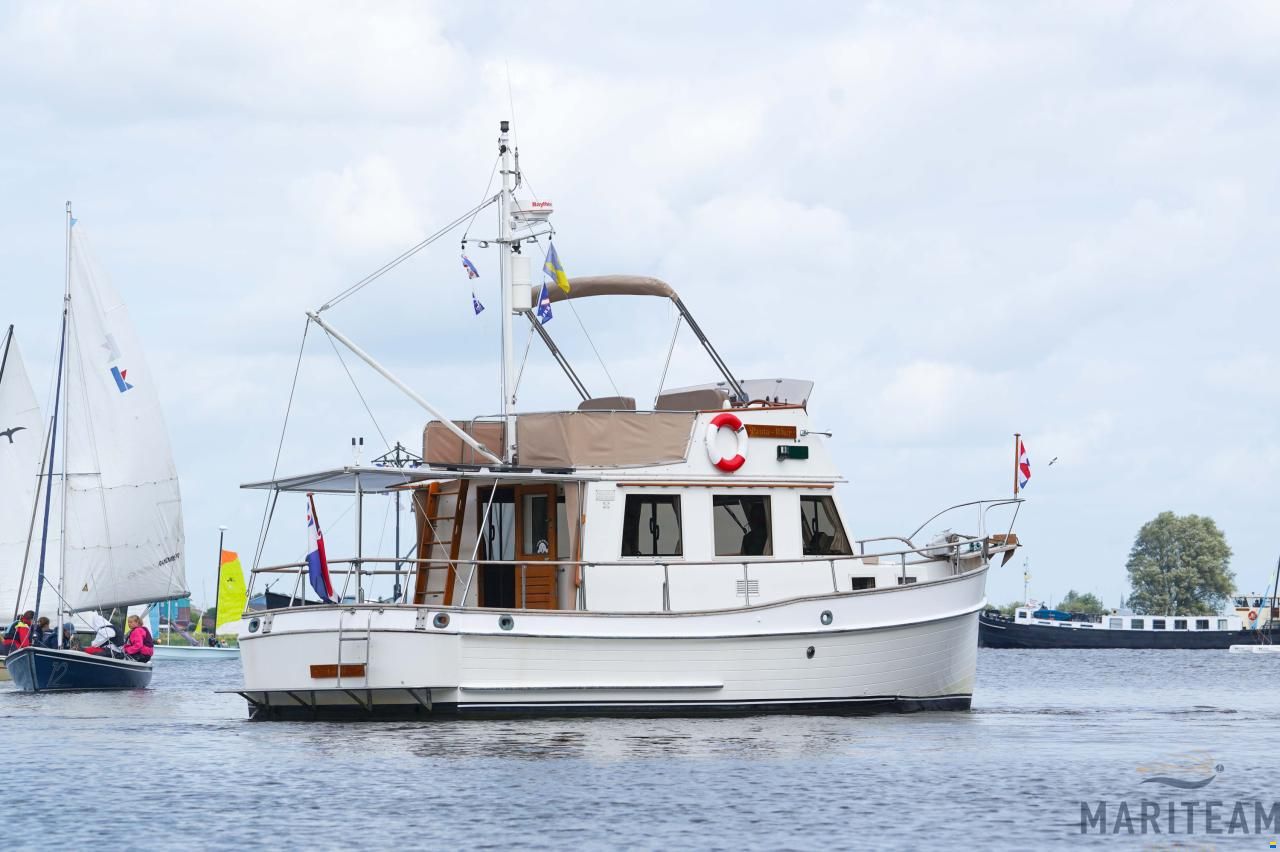 Grand Banks 32 Classic