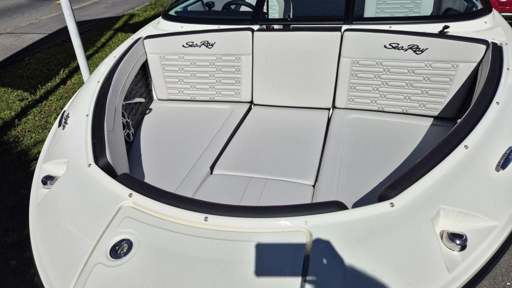 Sea Ray SPX 190 R Europa