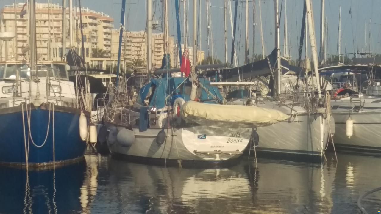 Hallberg-Rassy HR41