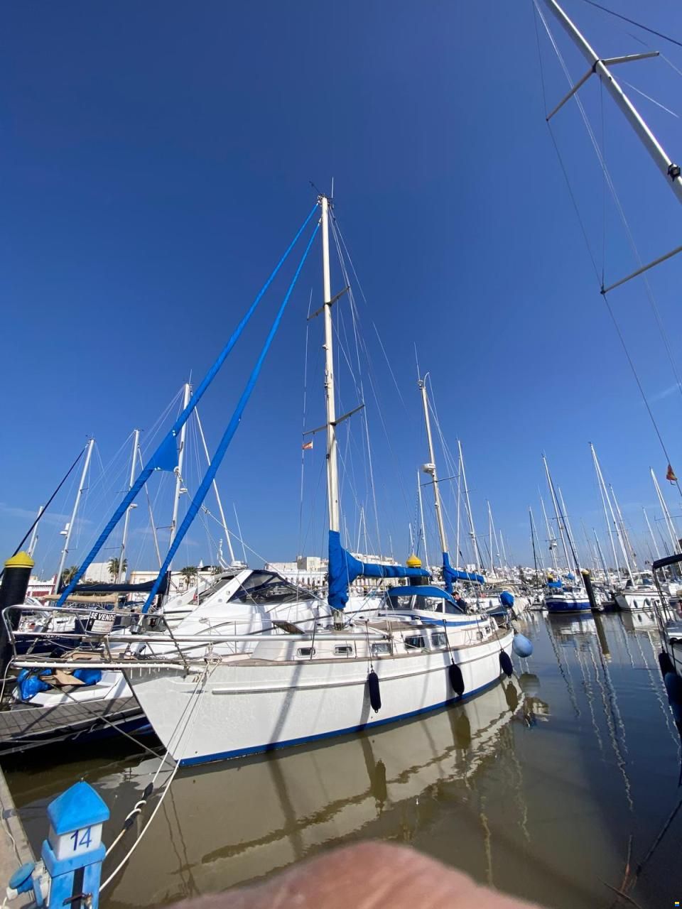 Hallberg-Rassy HR41