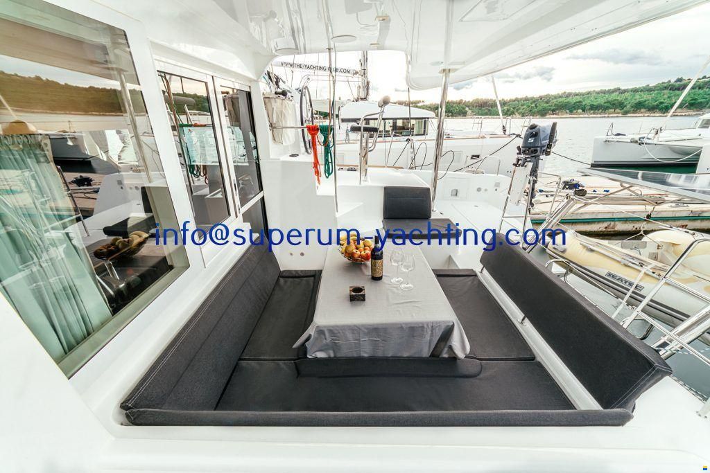 Lagoon 39