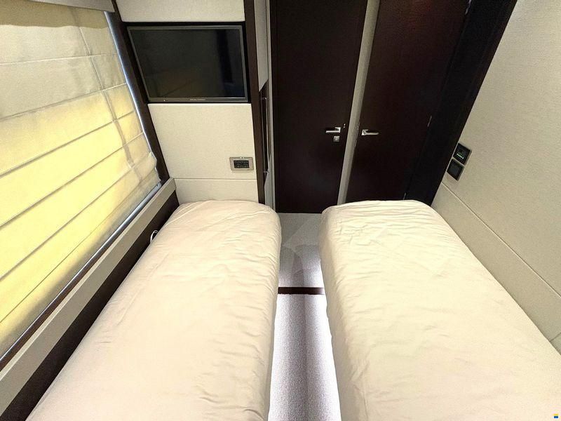 Sunseeker 76 Yacht