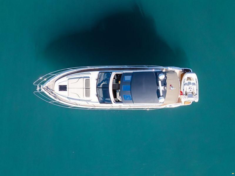 Princess Yachts International V50
