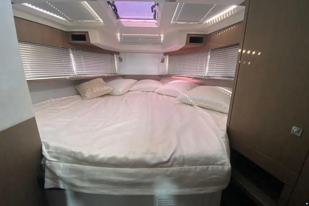 Galeon 360 Fly