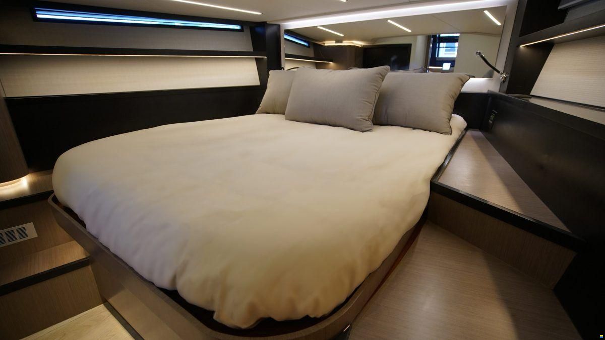 OKEAN 57 Open Sport