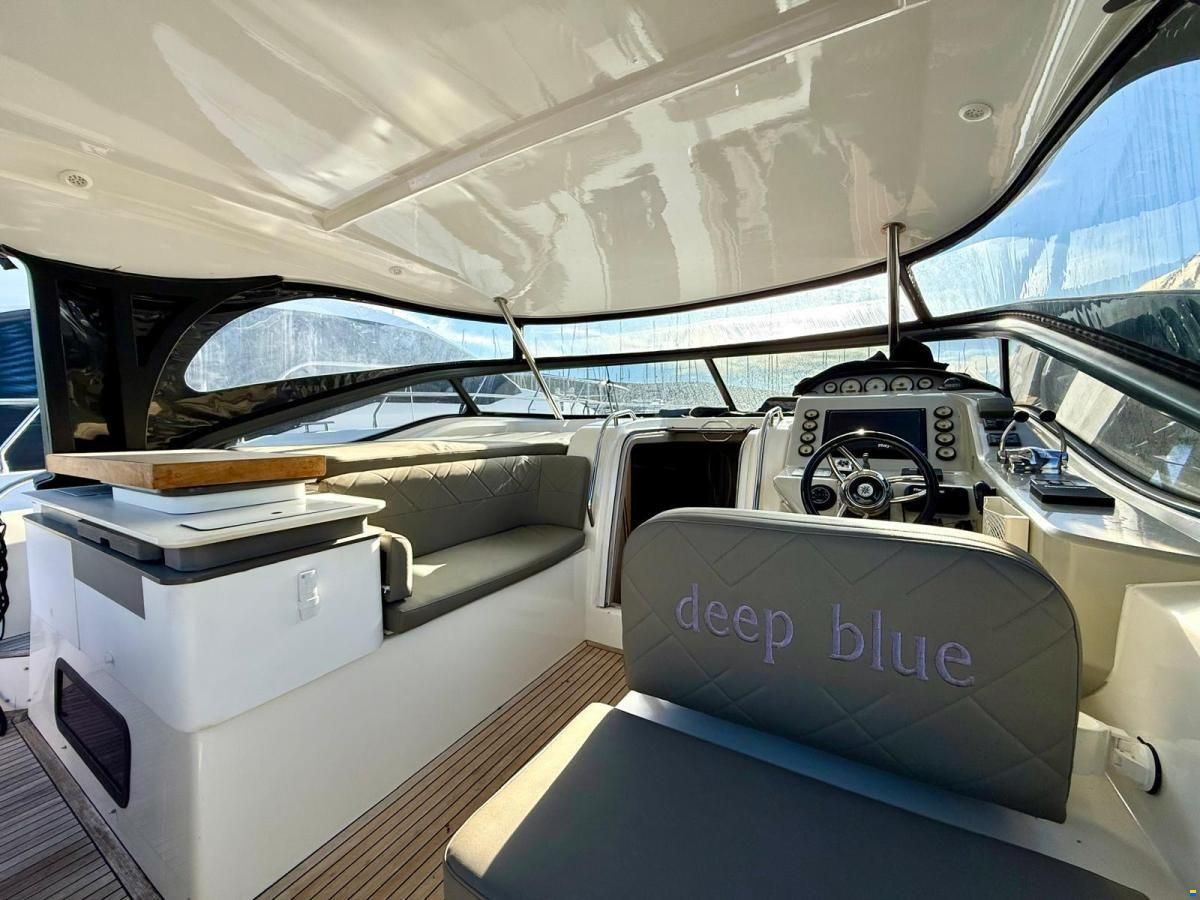 Bavaria Deep Blue 46