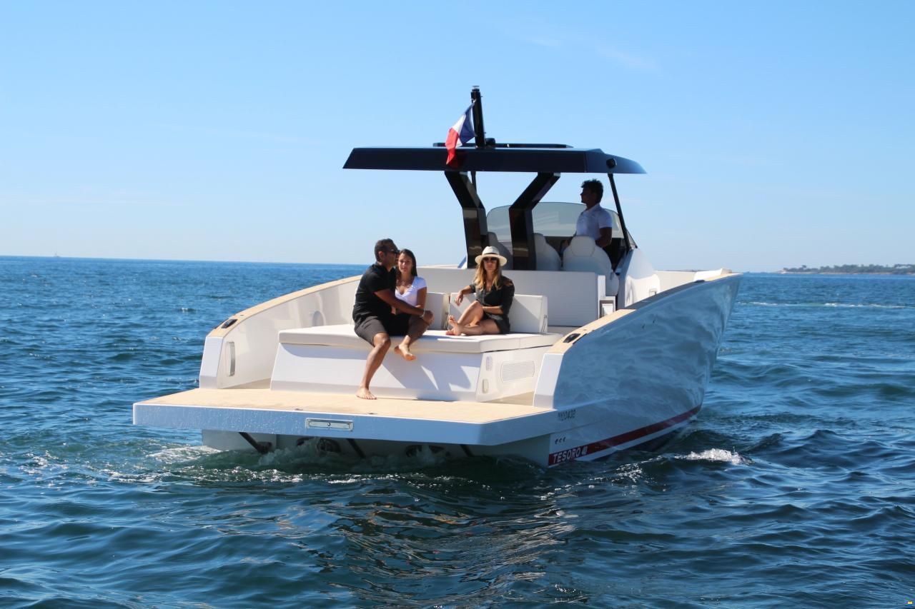 Tesoro T40