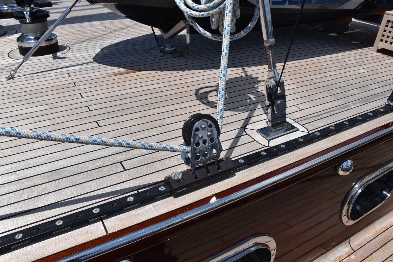 34 m Steel Custom
