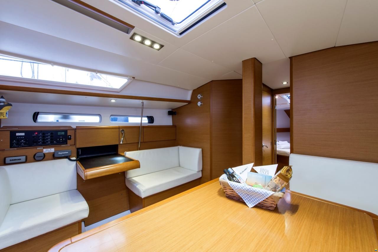 Jeanneau Sun Odyssey 439