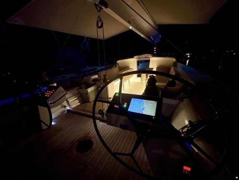 Mag Marin Windseeker 66