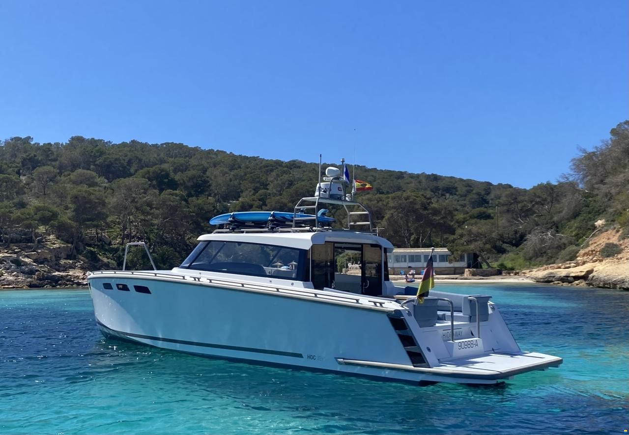 HOC 33 Explorer