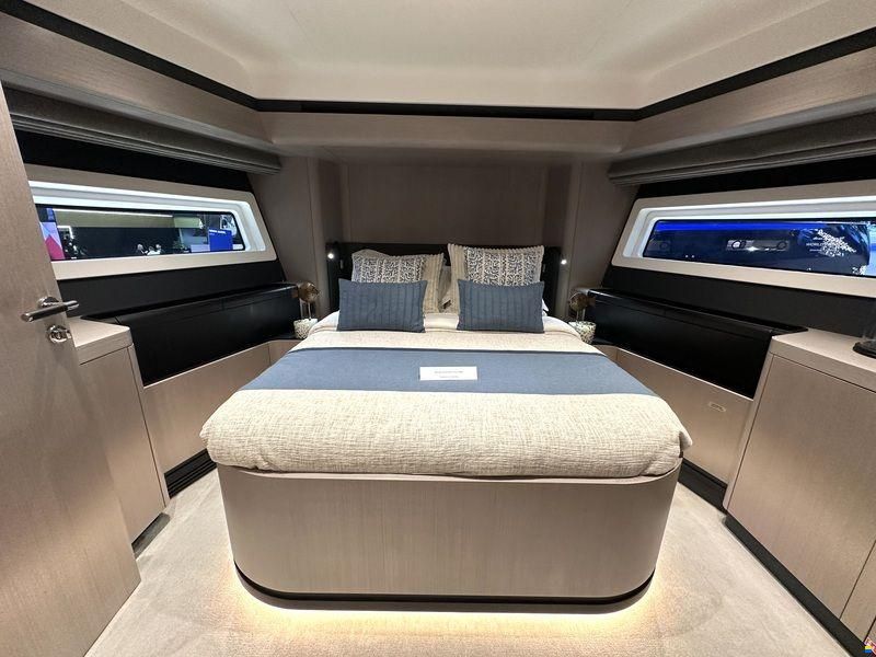 Sirena 48