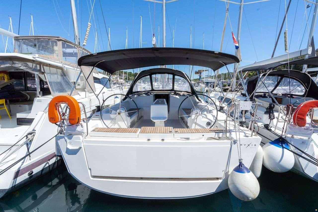 Dufour 412 GRAND LARGE