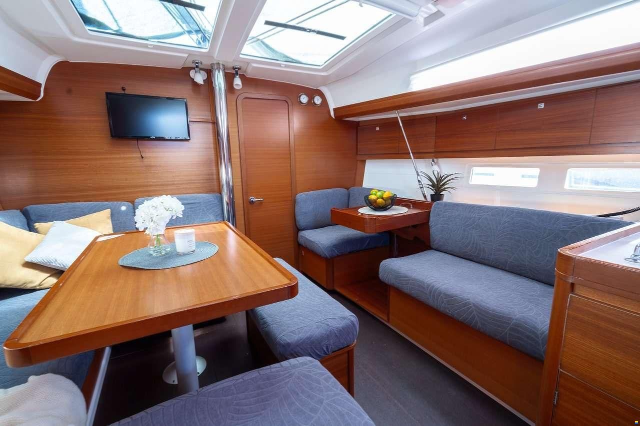 Dufour 412 GRAND LARGE