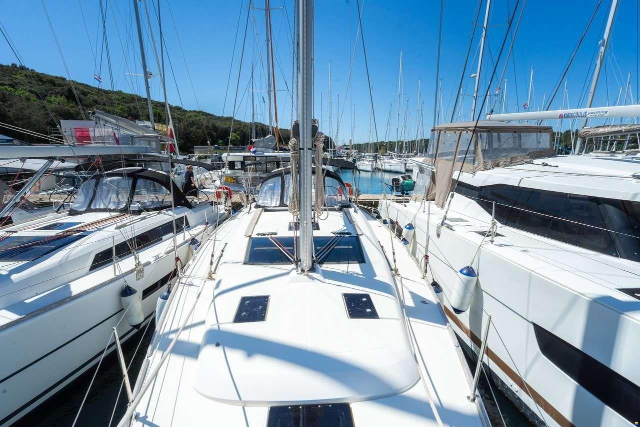 Dufour 412 GRAND LARGE