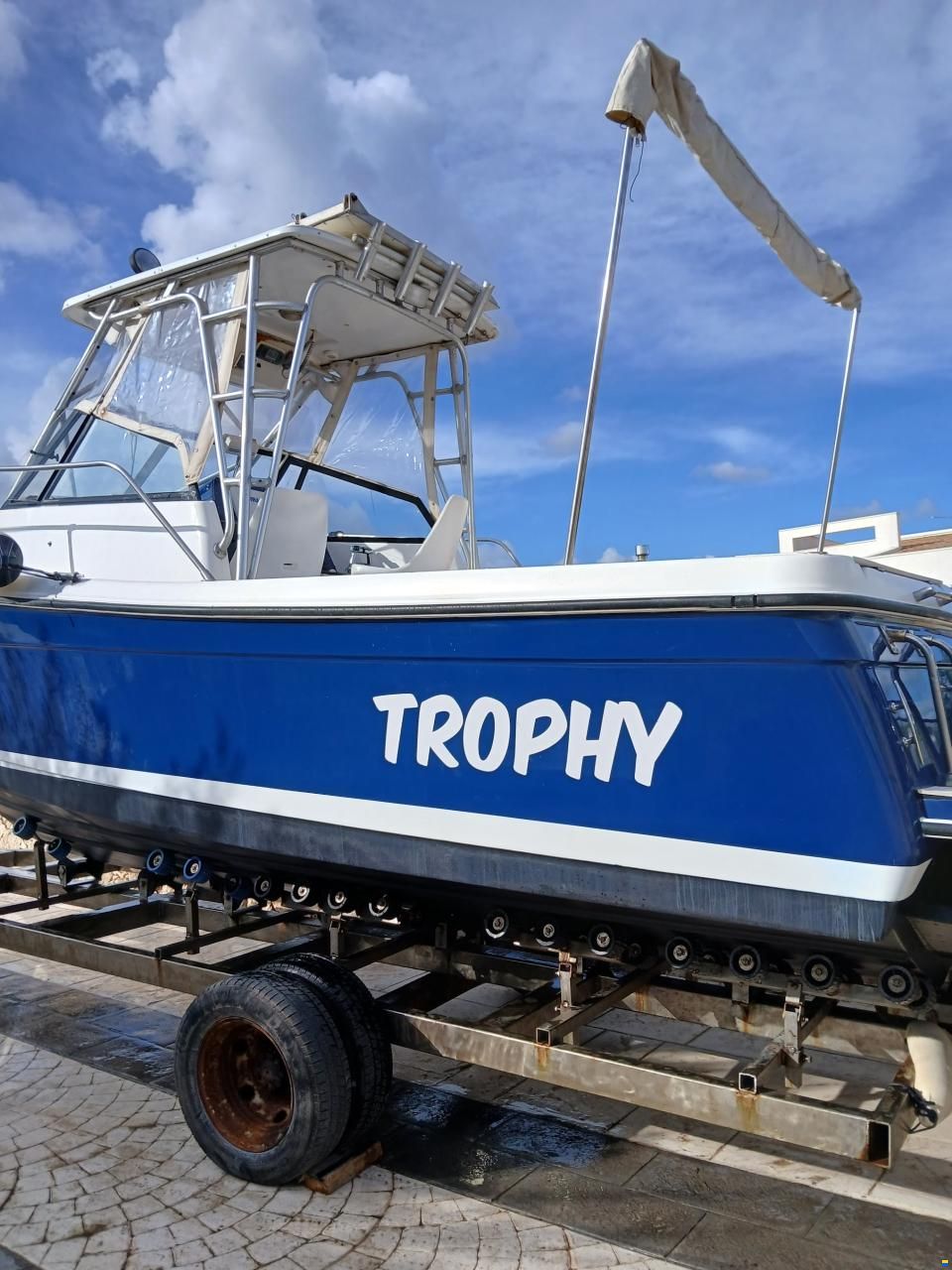 Bayliner Trophy 2352