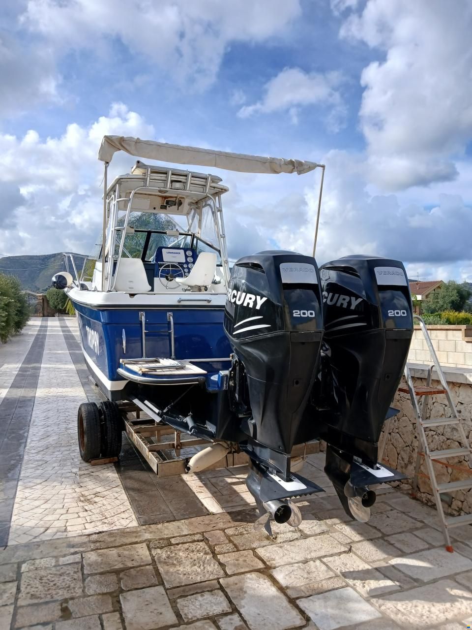 Bayliner Trophy 2352