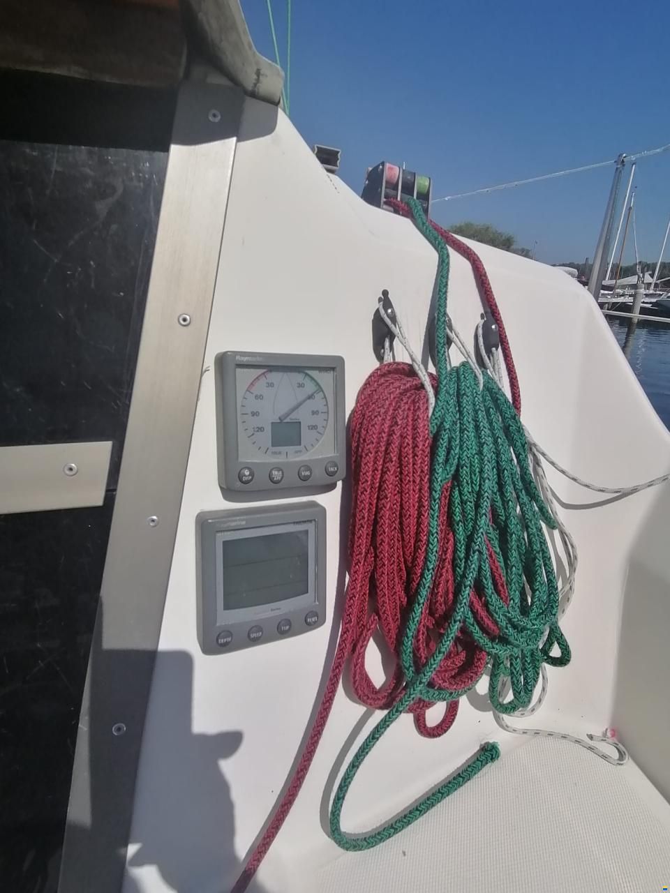 Pe&iuml;so 25