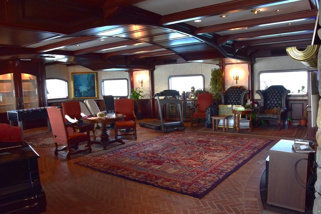 81 m Explorer