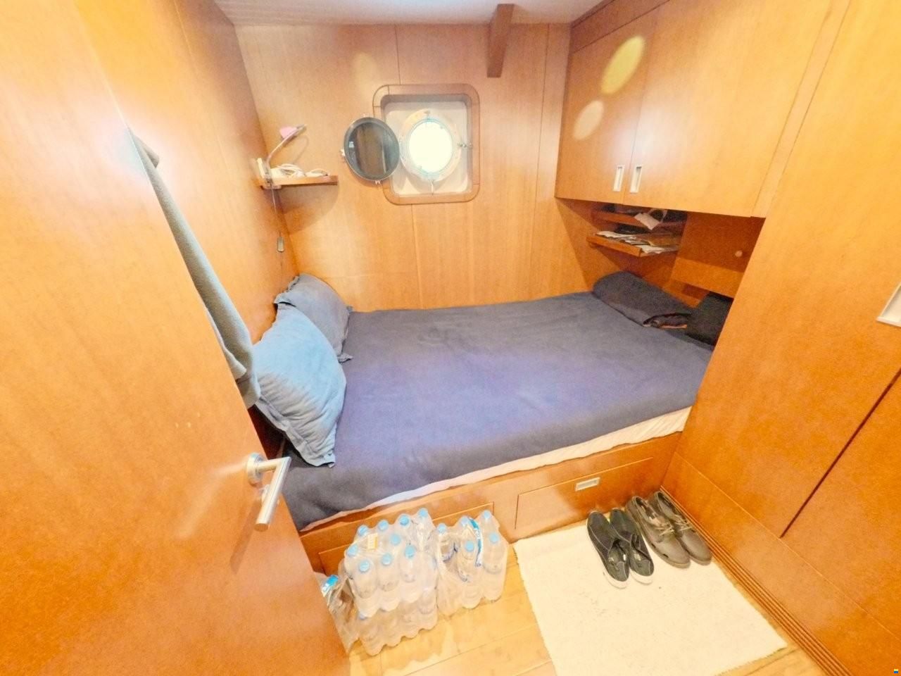 Tansu Custom Steel Trawler