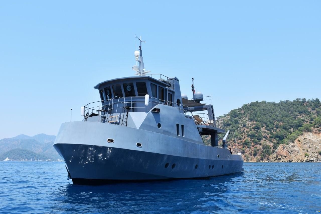 Tansu Custom Steel Trawler