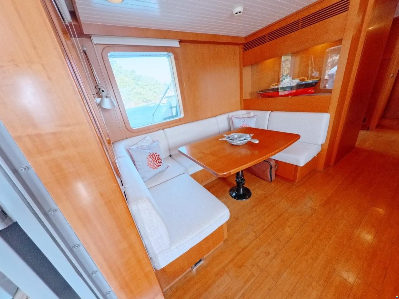 Tansu Custom Steel Trawler