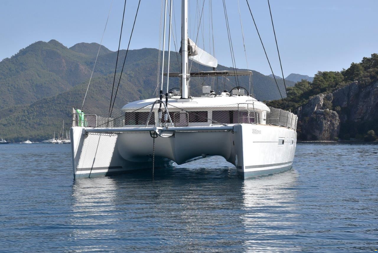 Lagoon 620