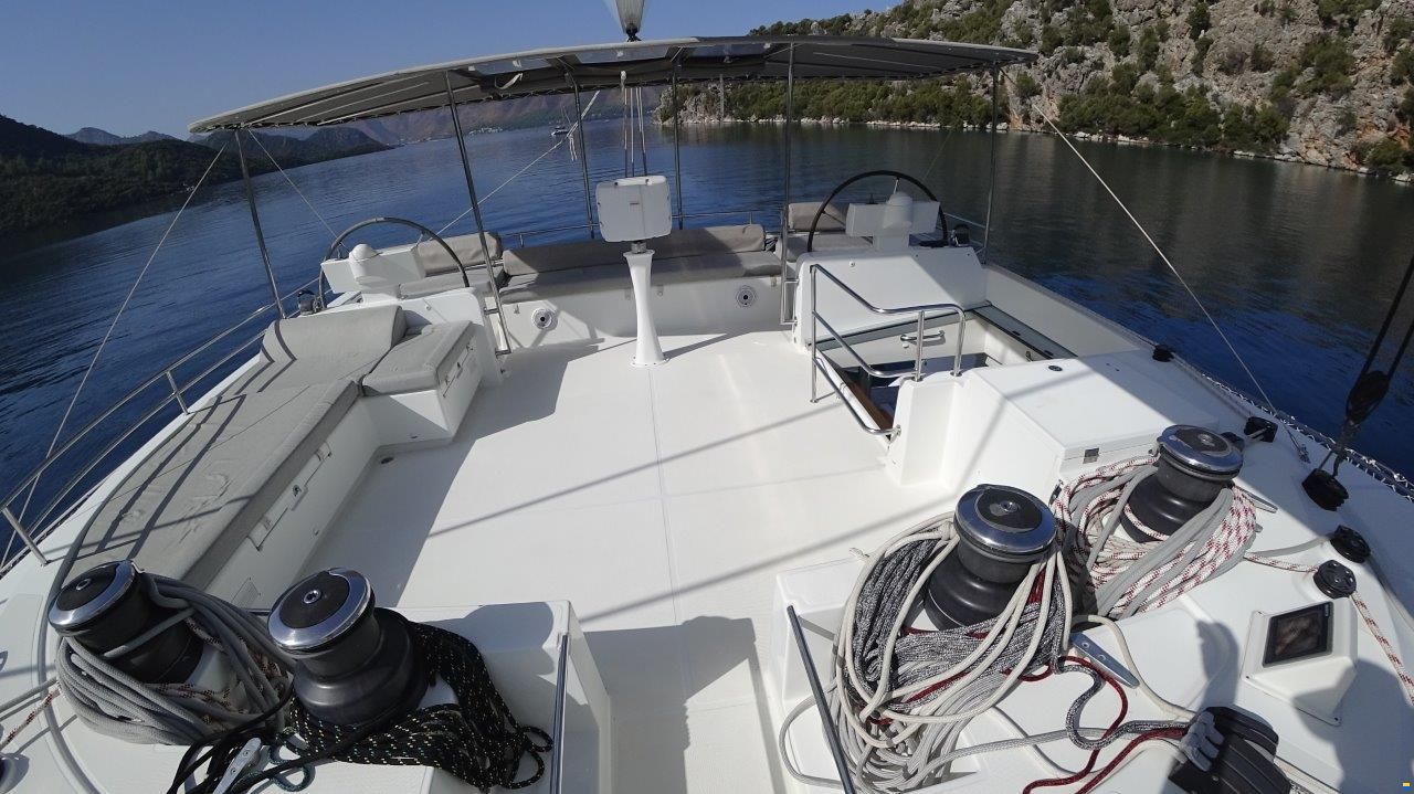 Lagoon 620