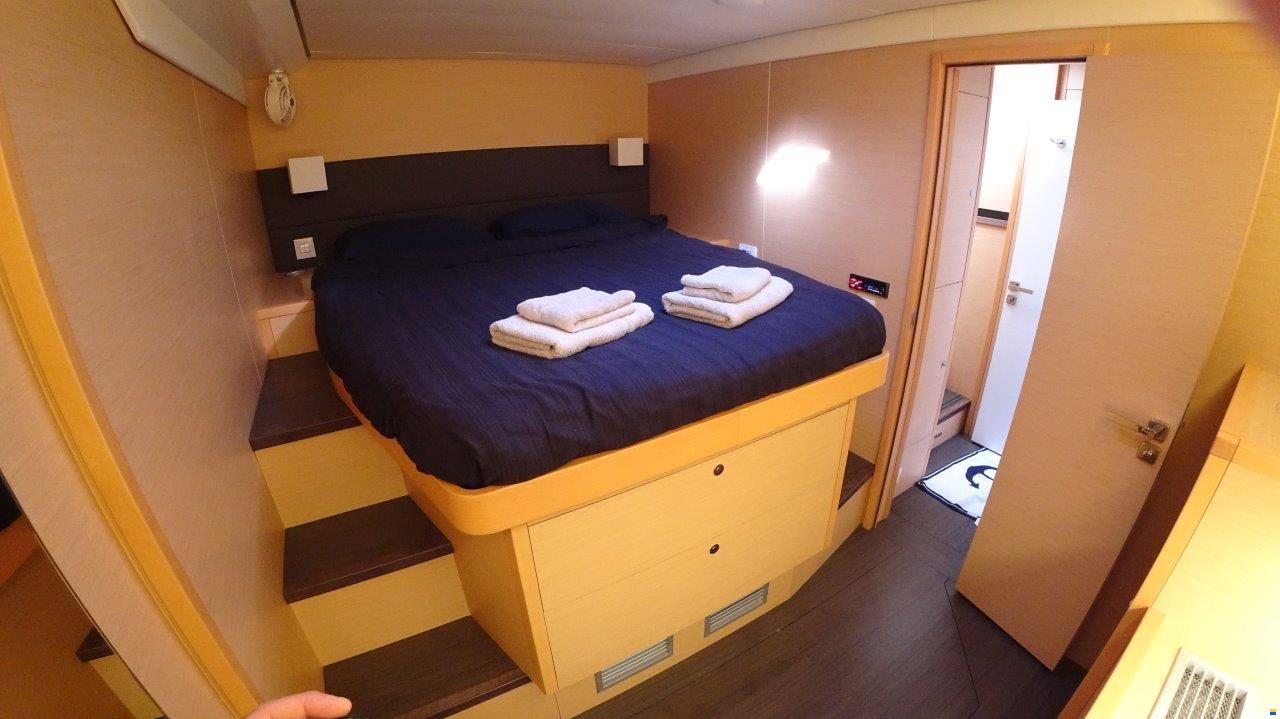 Lagoon 620