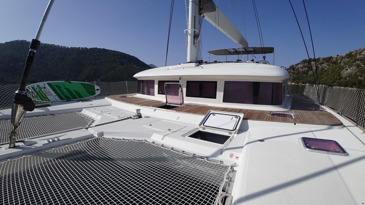 Lagoon 620