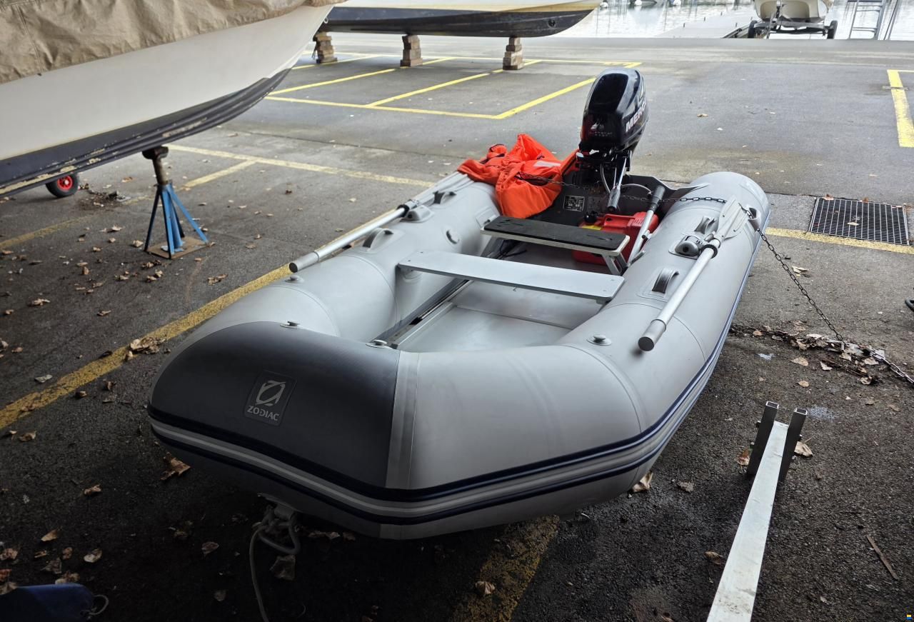 Zodiac Cadet 310 Solid