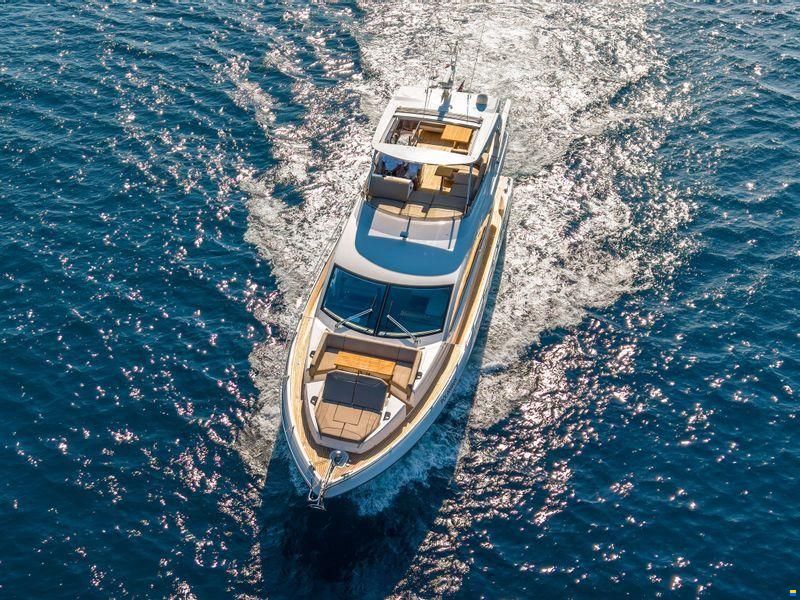 Sunseeker Manhattan 68