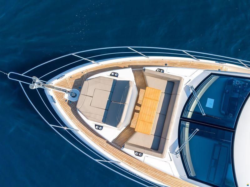 Sunseeker Manhattan 68