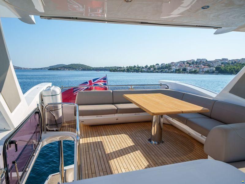 Sunseeker Manhattan 68