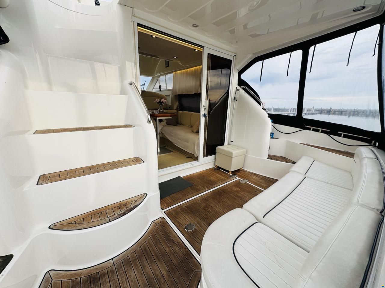 Fairline Phantom 38 Fly