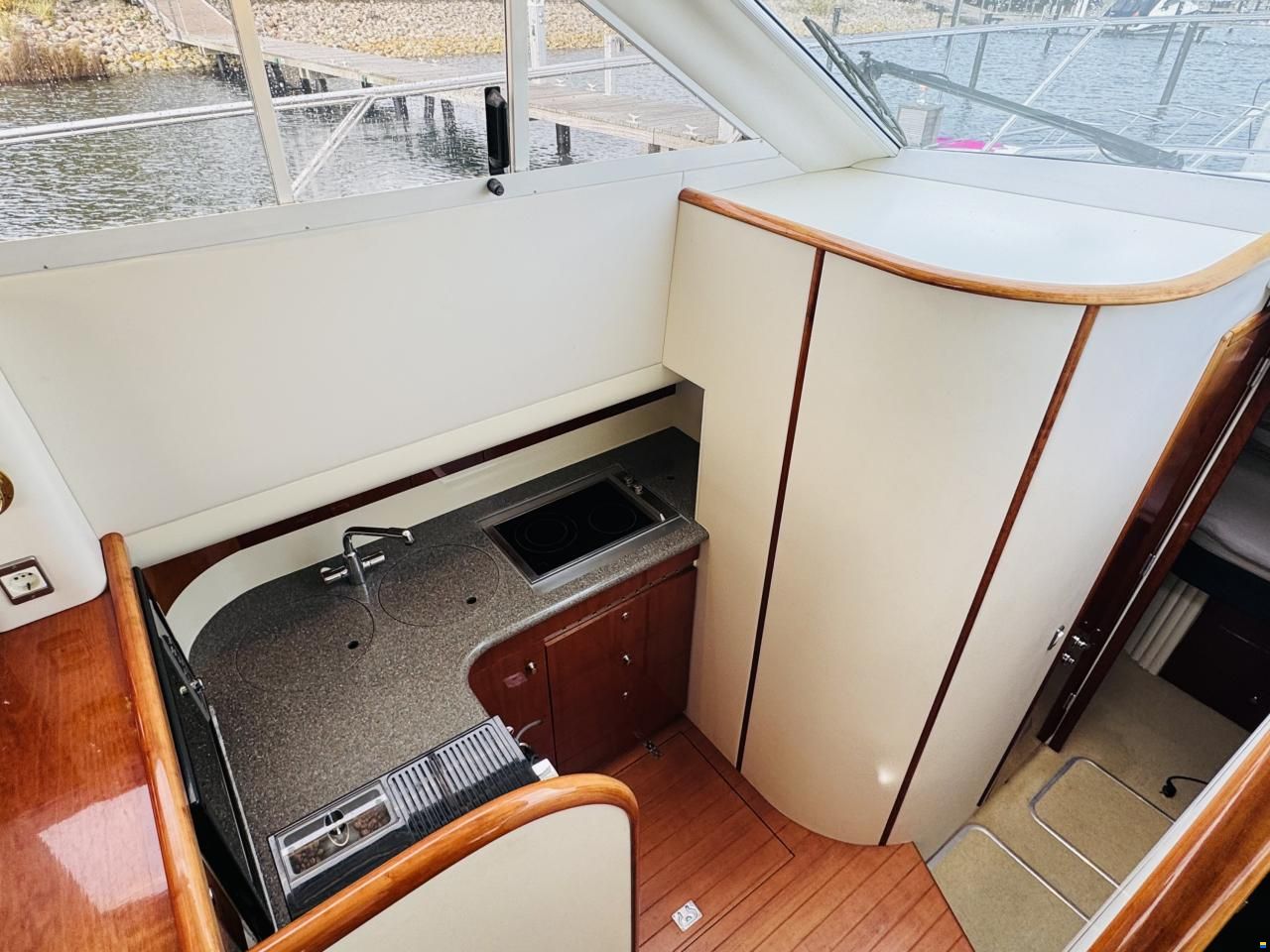 Fairline Phantom 38 Fly