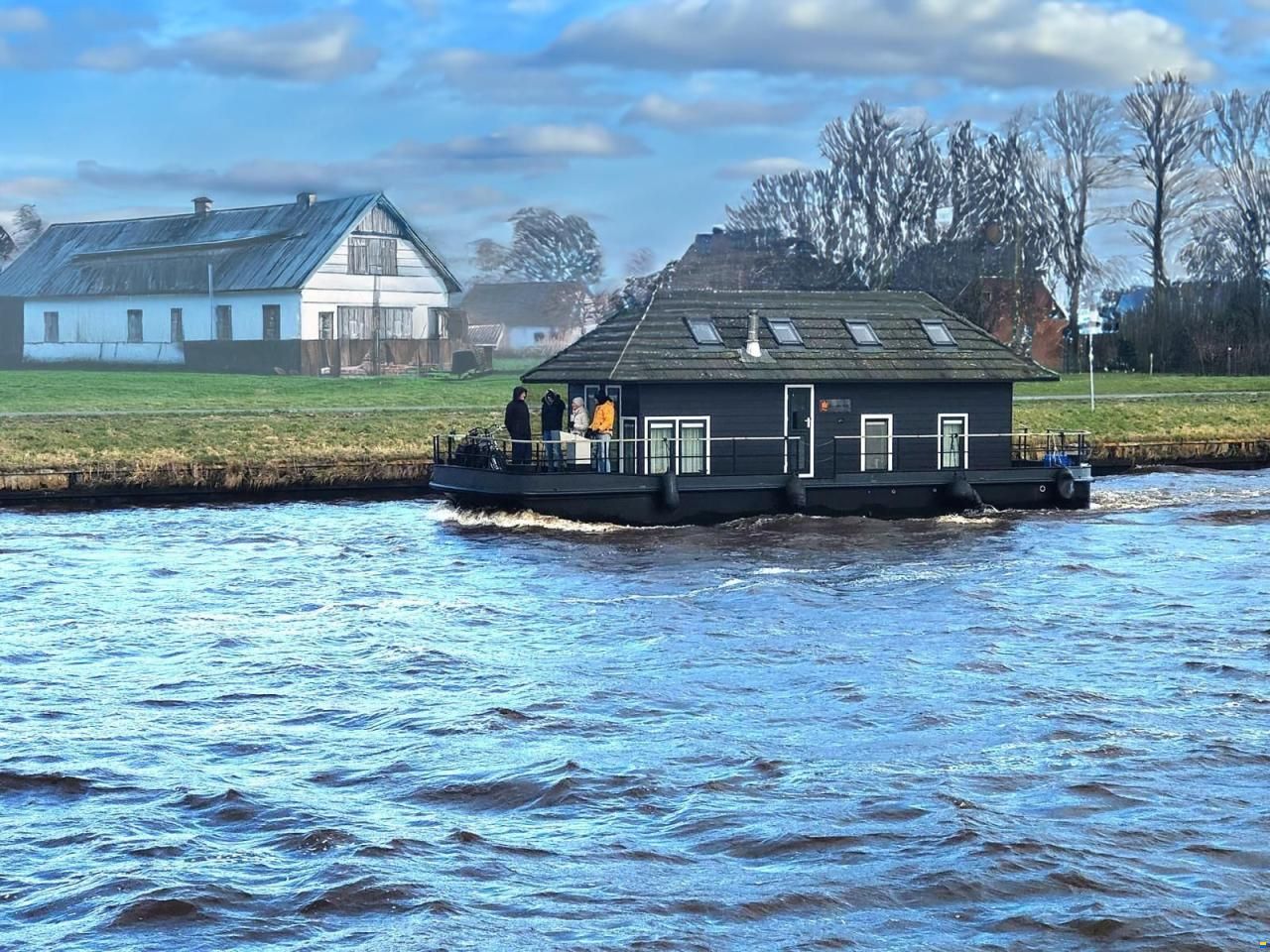PRINS HOMESHIP 1350 Houseboat Flark